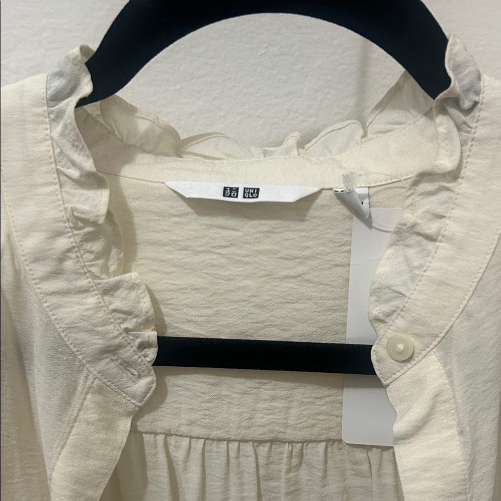 Uniqlo Cream Ruffle-Neck Button Front Blouse - Picture 2 of 2